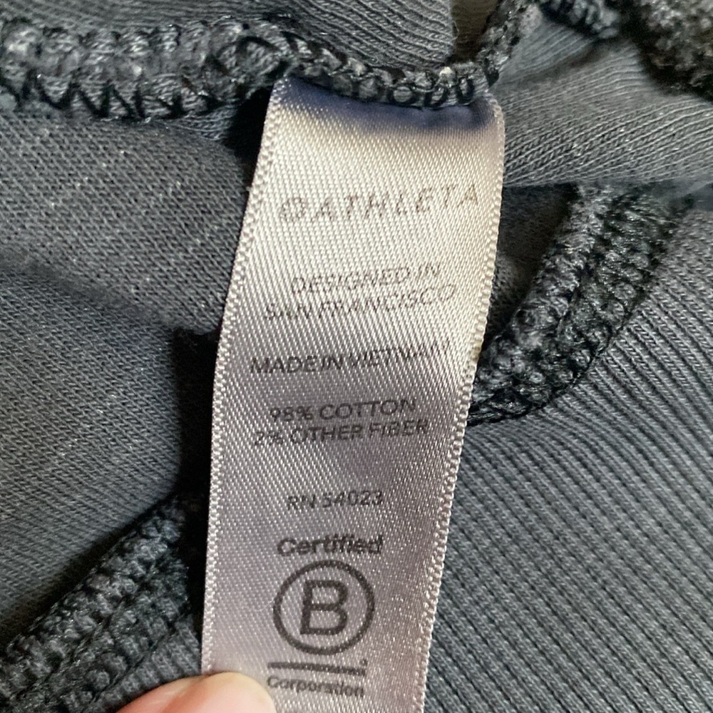 Athleta Charcoal Gray Pullover Hoodie with Light Pink Drawstrings - Picture 4 of 9